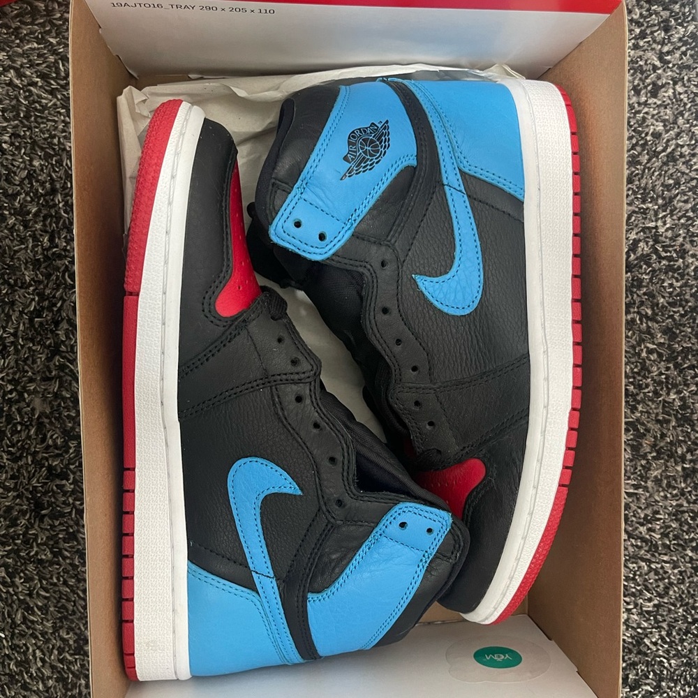 Jordan 1 High Size 7W Bred to Chicago